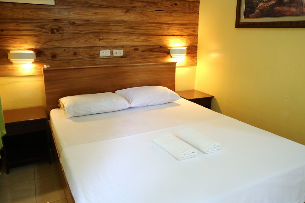 Dubay Panglao Beachfront Resort Libaong Ngoại thất bức ảnh