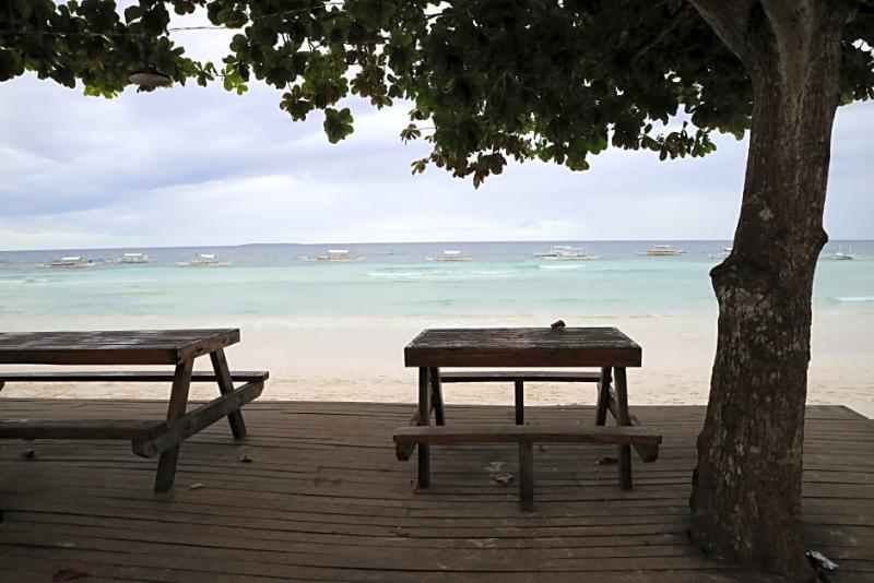 Dubay Panglao Beachfront Resort Libaong Ngoại thất bức ảnh